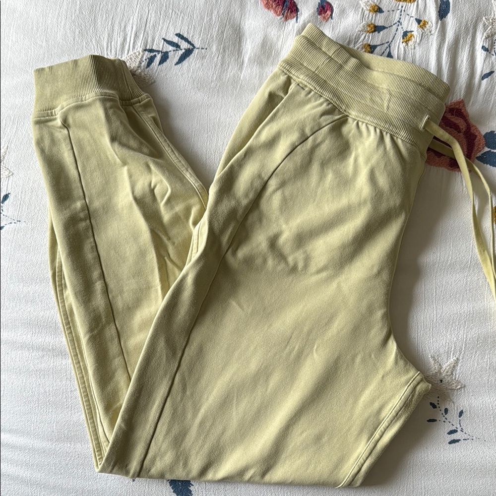 Lulu Lemon Joggers